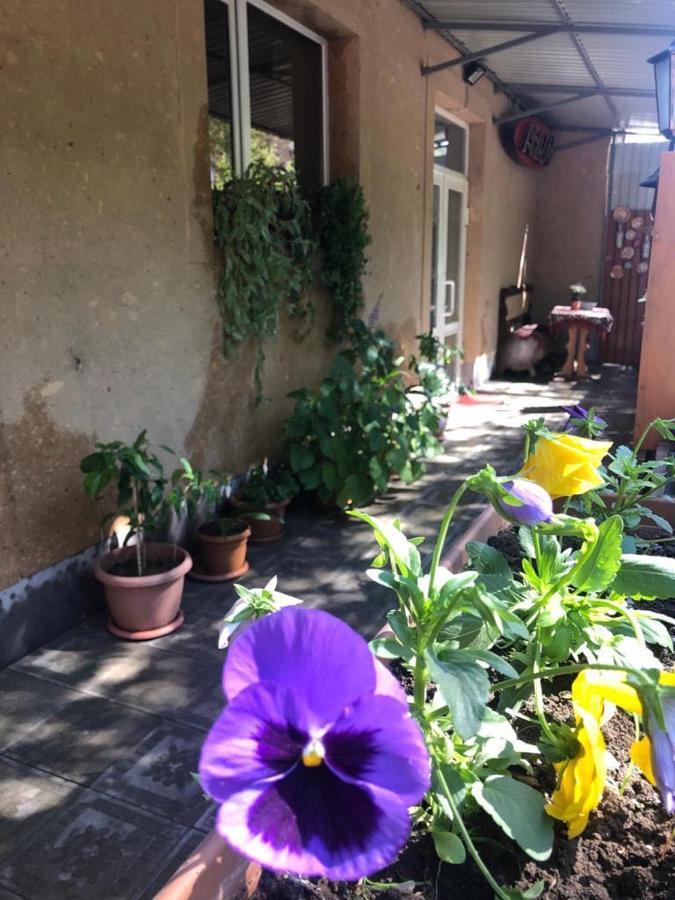 Lind Guest House B&B Gyumri Extérieur photo