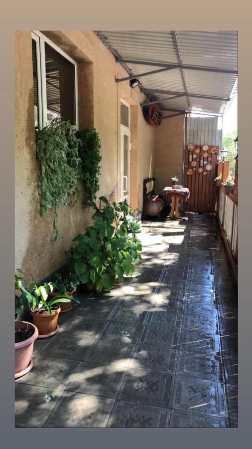 Lind Guest House B&B Gyumri Extérieur photo