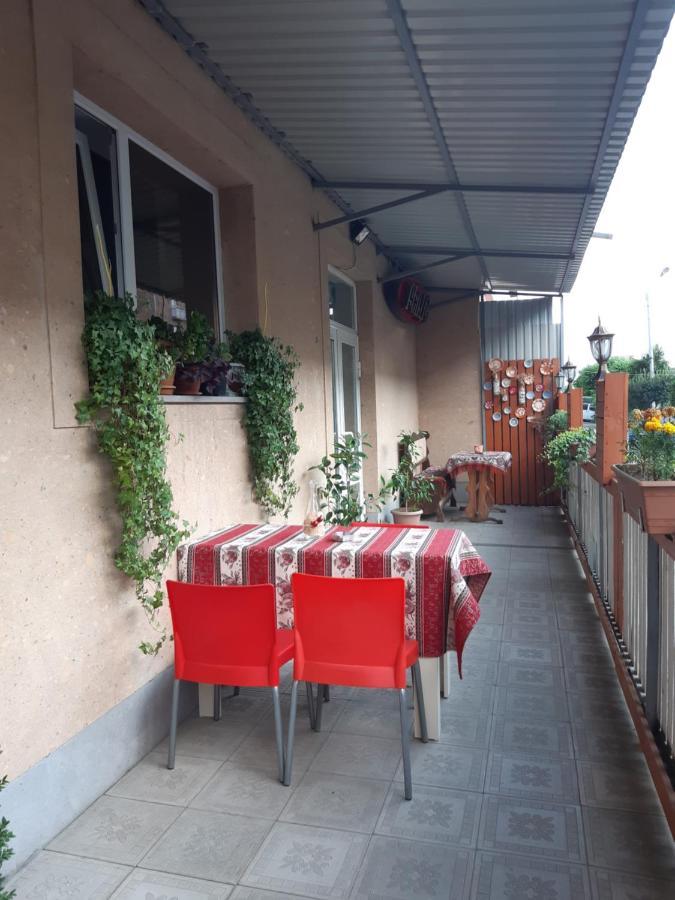 Lind Guest House B&B Gyumri Extérieur photo