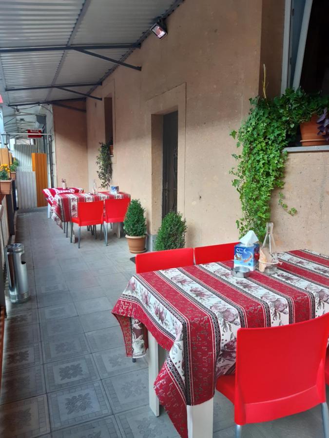 Lind Guest House B&B Gyumri Extérieur photo