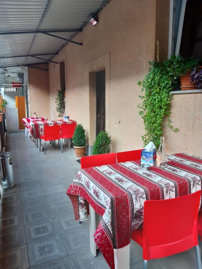 Lind Guest House B&B Gyumri Extérieur photo