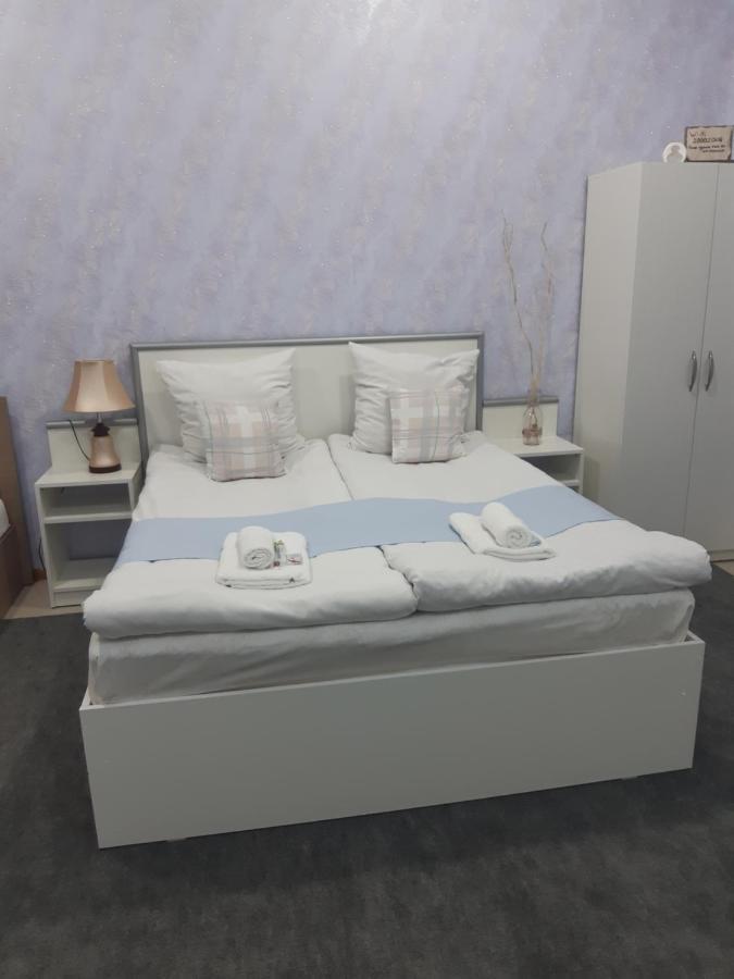 Lind Guest House B&B Gyumri Extérieur photo