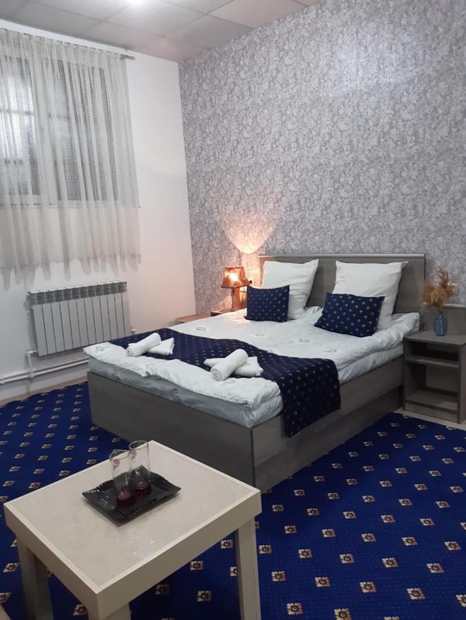 Lind Guest House B&B Gyumri Extérieur photo
