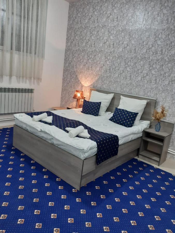 Lind Guest House B&B Gyumri Extérieur photo