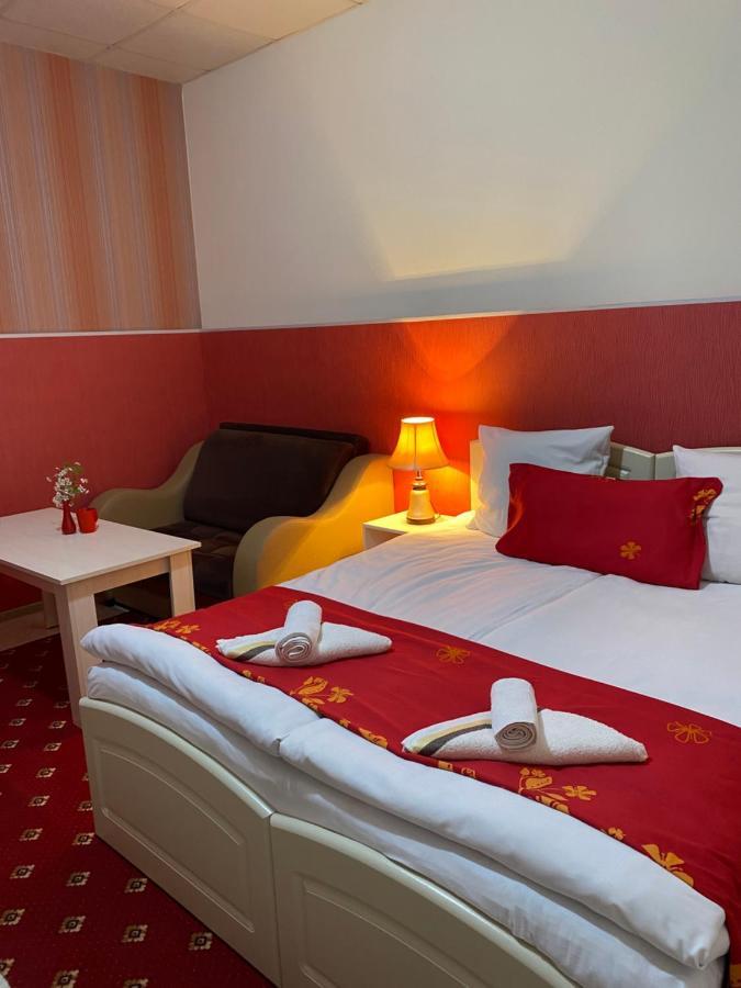 Lind Guest House B&B Gyumri Extérieur photo