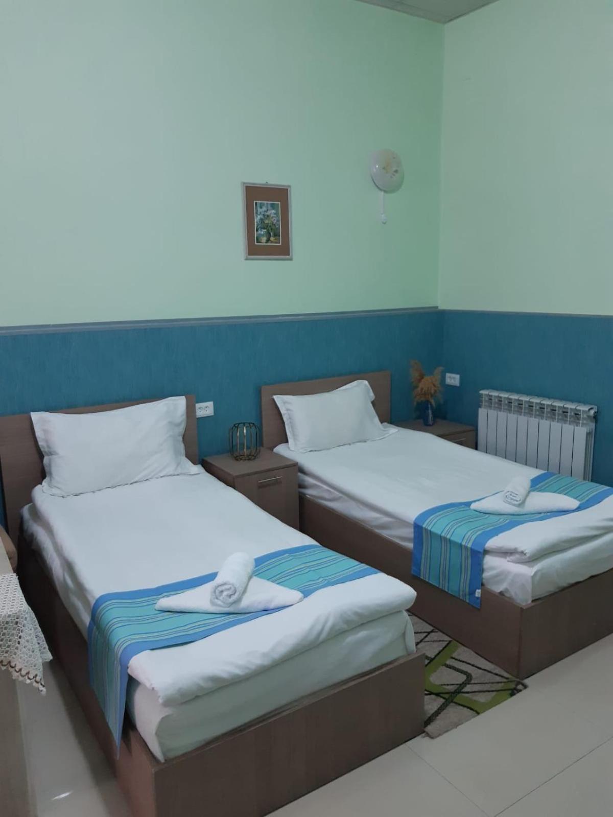 Lind Guest House B&B Gyumri Extérieur photo