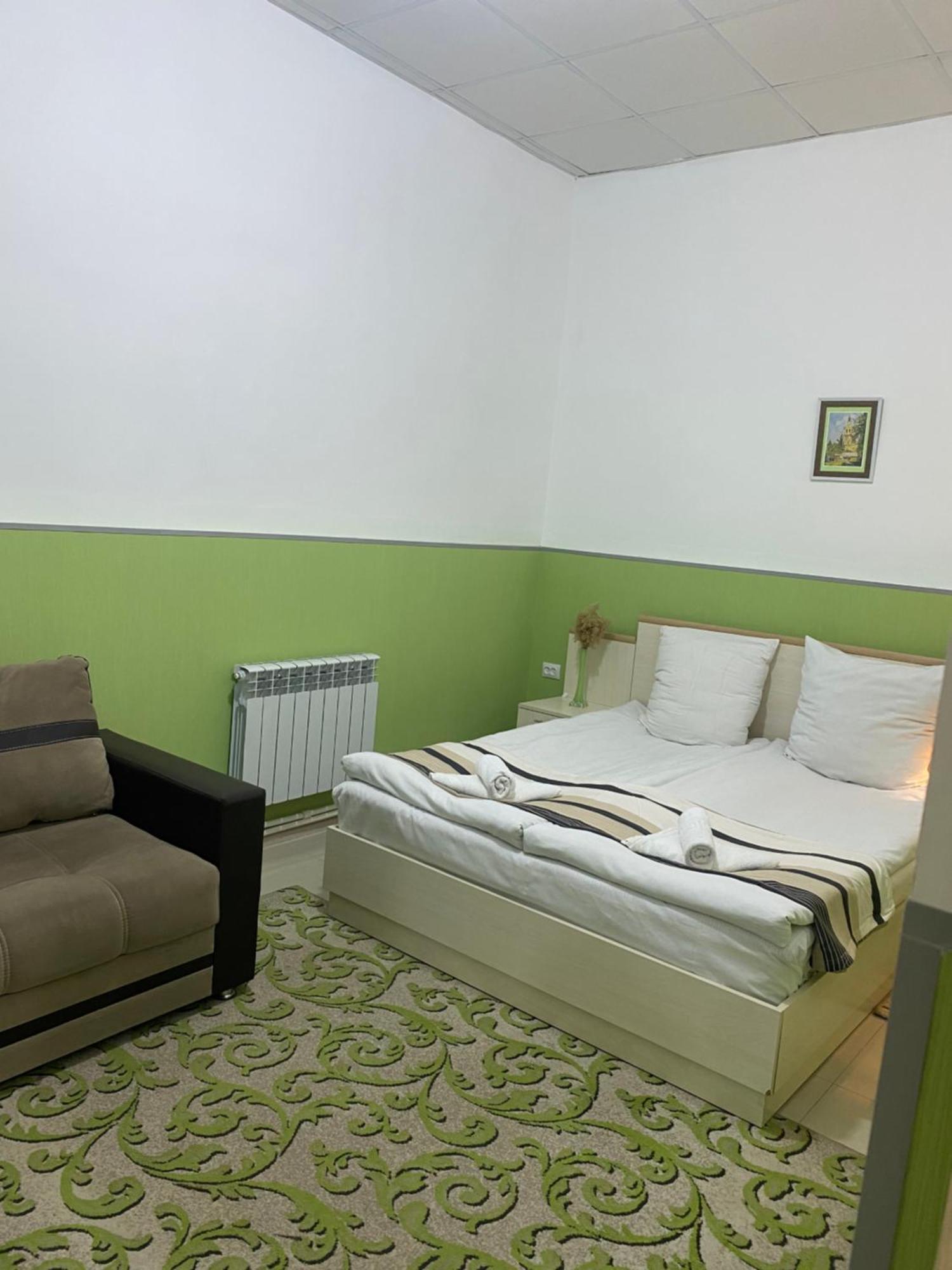 Lind Guest House B&B Gyumri Extérieur photo