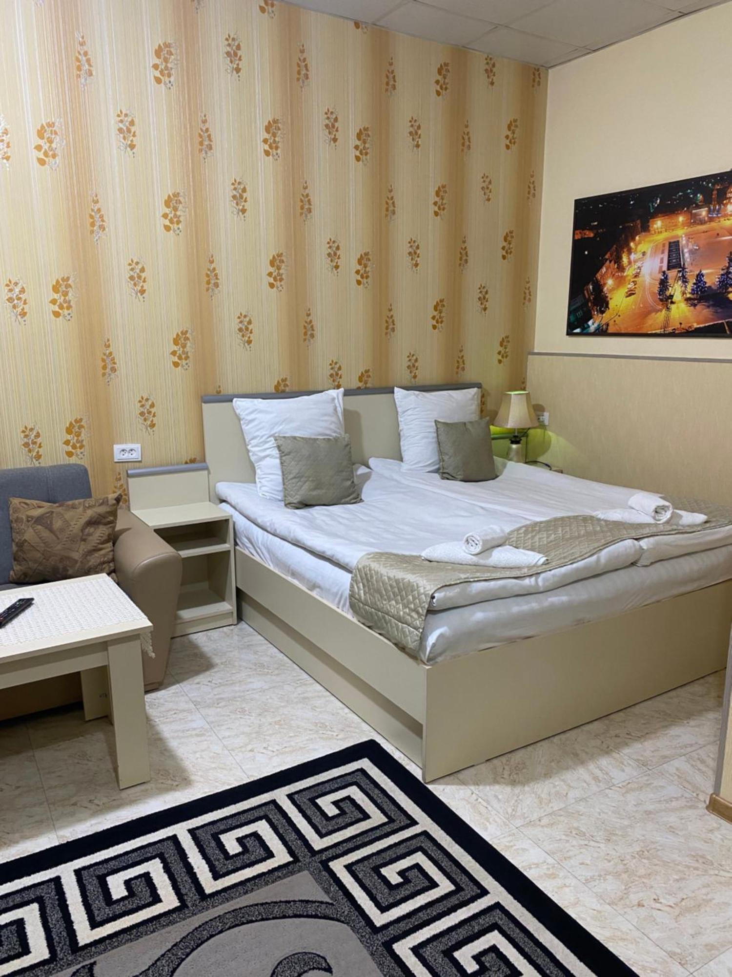 Lind Guest House B&B Gyumri Extérieur photo